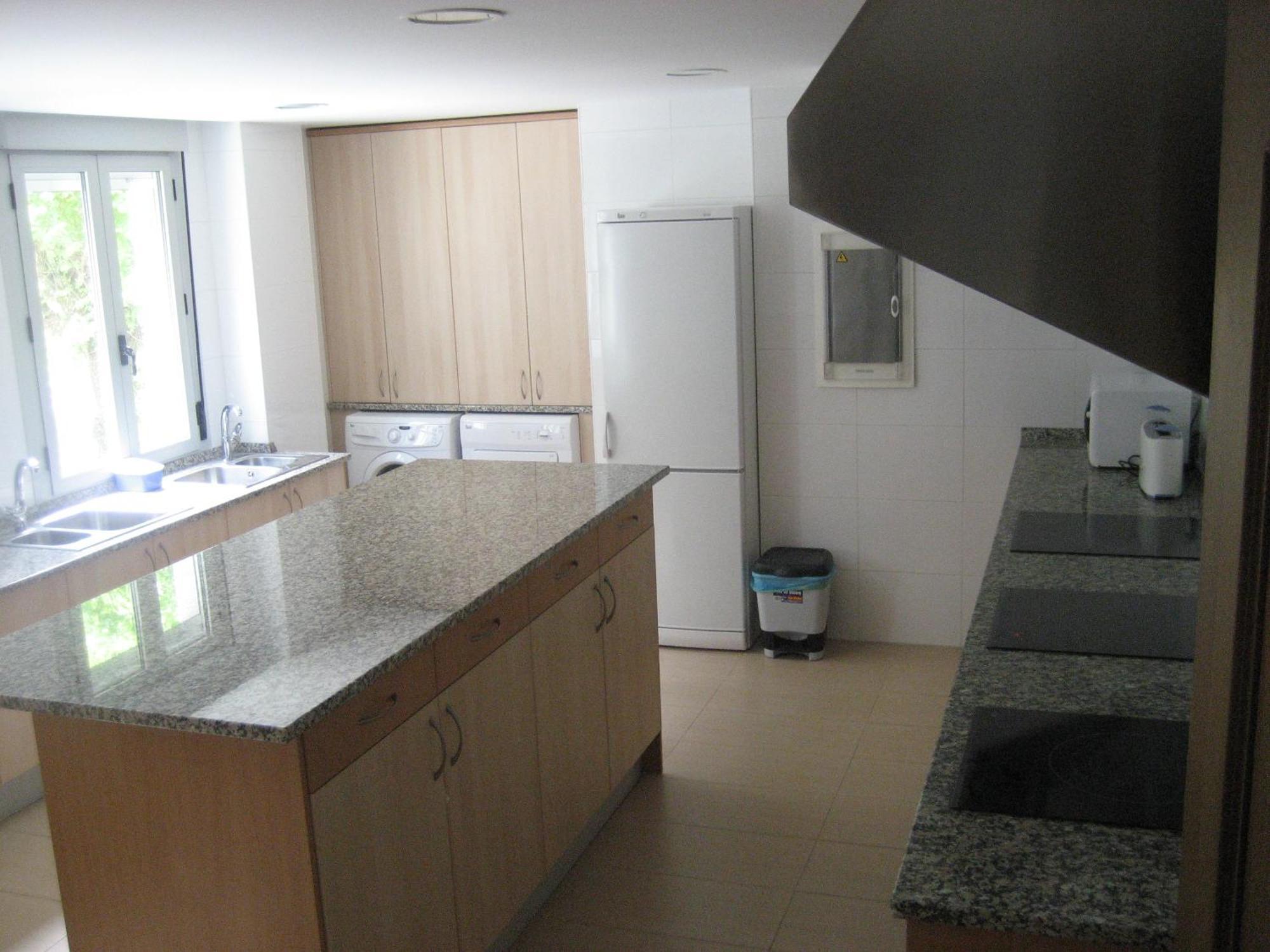 Albergue Turistico Rio Aragon Canfranc Extérieur photo