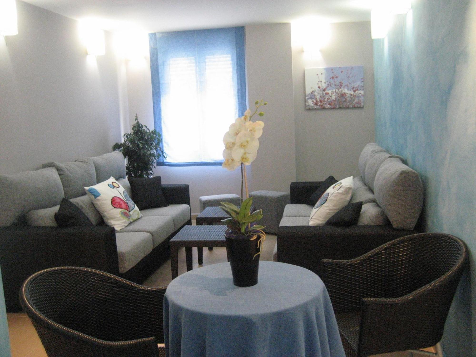 Albergue Turistico Rio Aragon Canfranc Extérieur photo