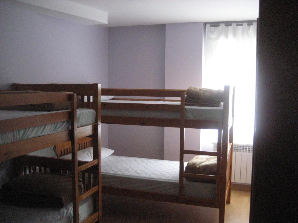 Albergue Turistico Rio Aragon Canfranc Chambre photo