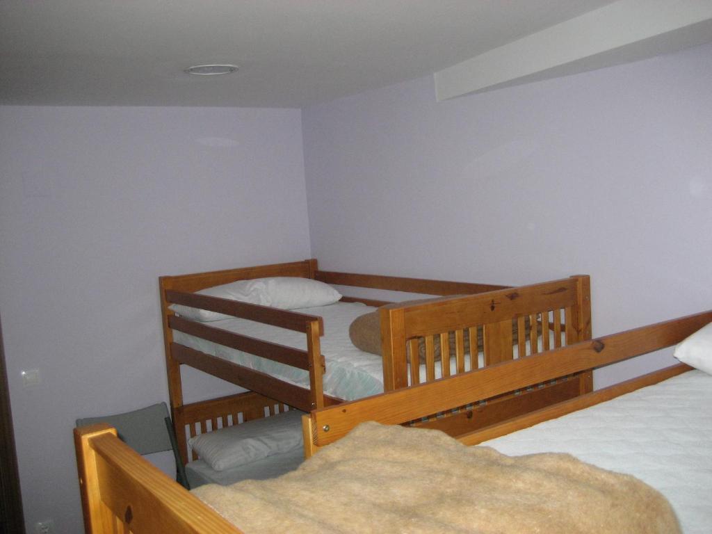 Albergue Turistico Rio Aragon Canfranc Chambre photo